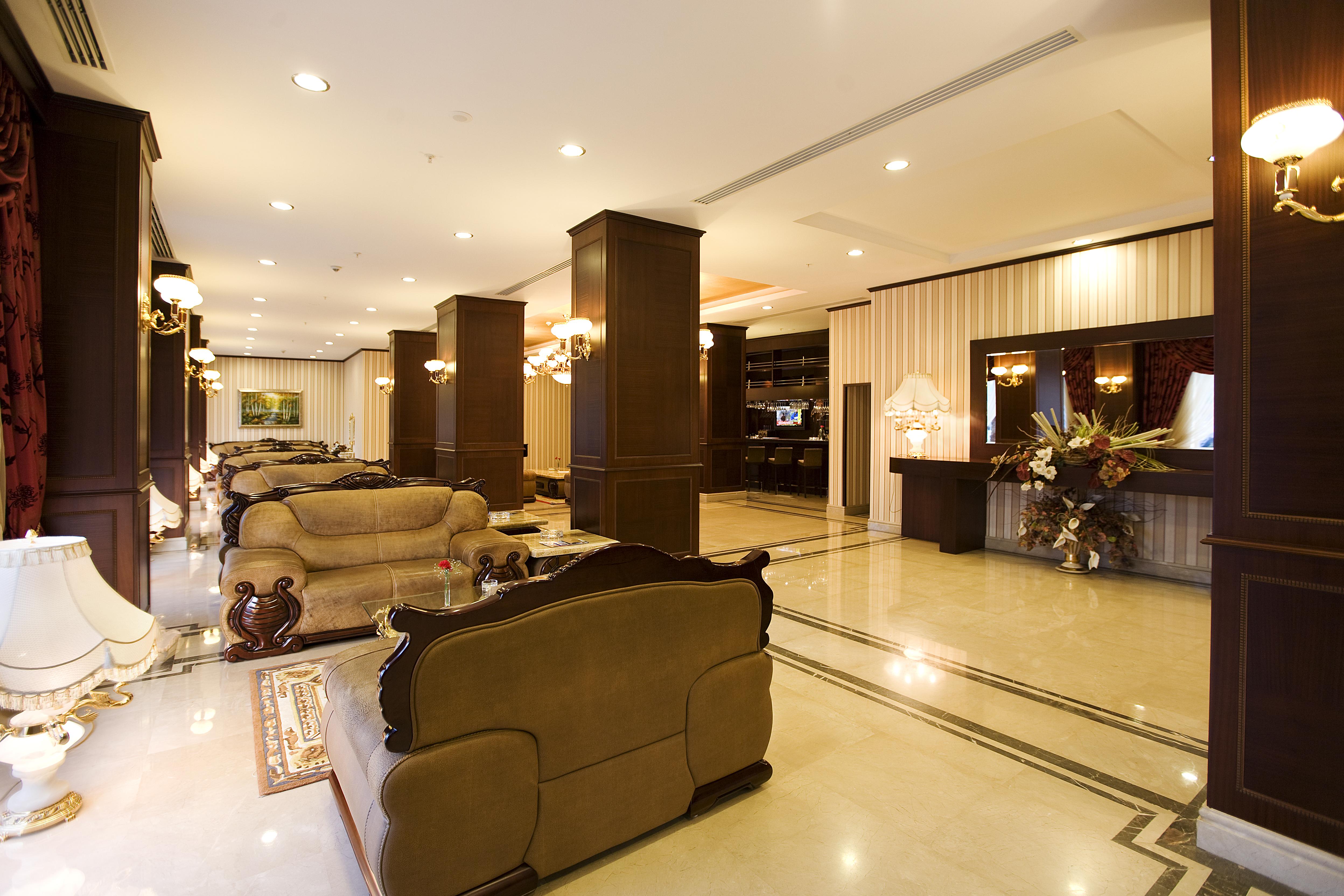 Latanya Palm & Spa Airport Анталия Екстериор снимка